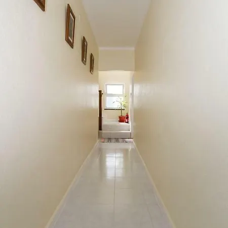 Porto Pim House